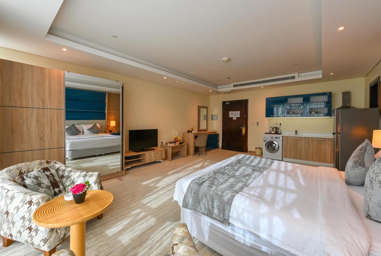 Al Mansour Suites Hotel Ad Dawhah Esterno foto