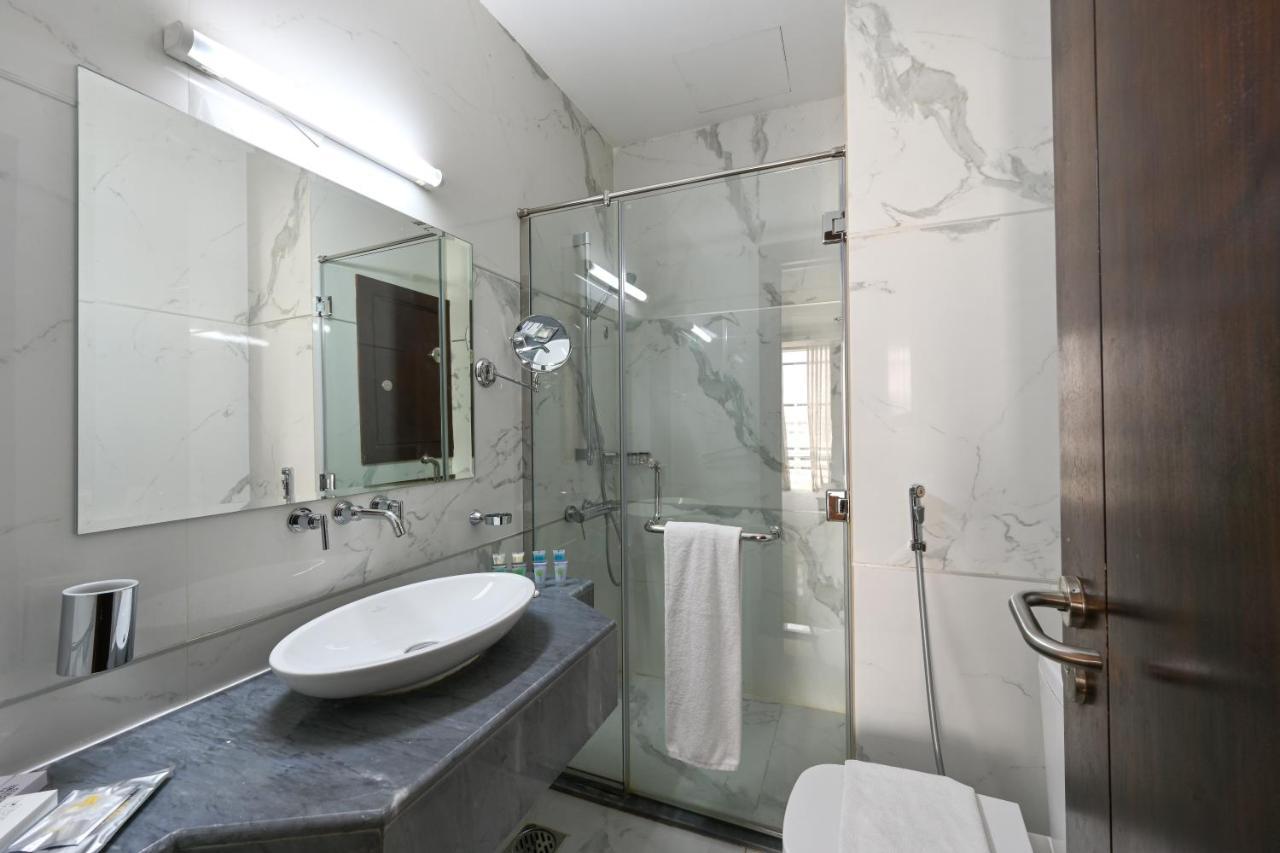 Al Mansour Suites Hotel Ad Dawhah Esterno foto