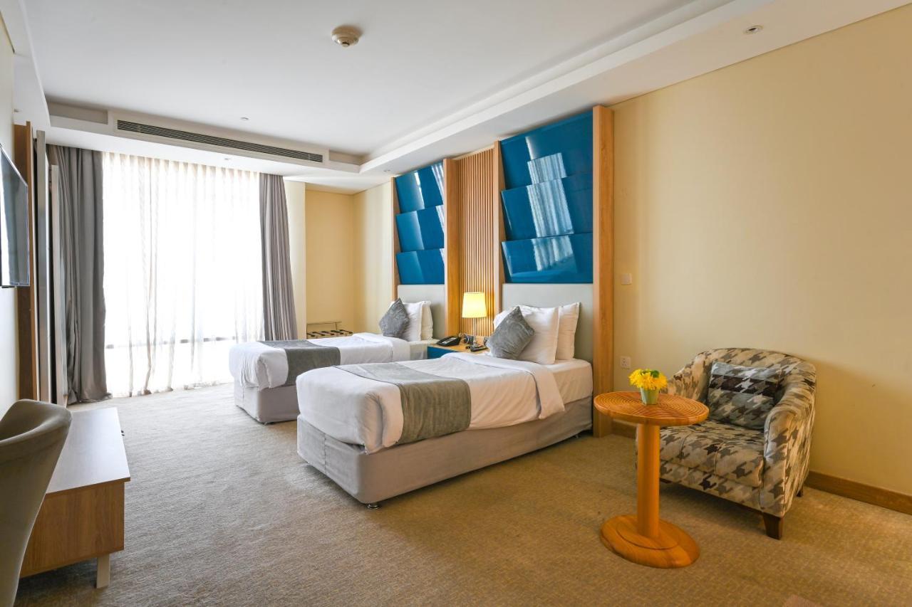 Al Mansour Suites Hotel Ad Dawhah Esterno foto