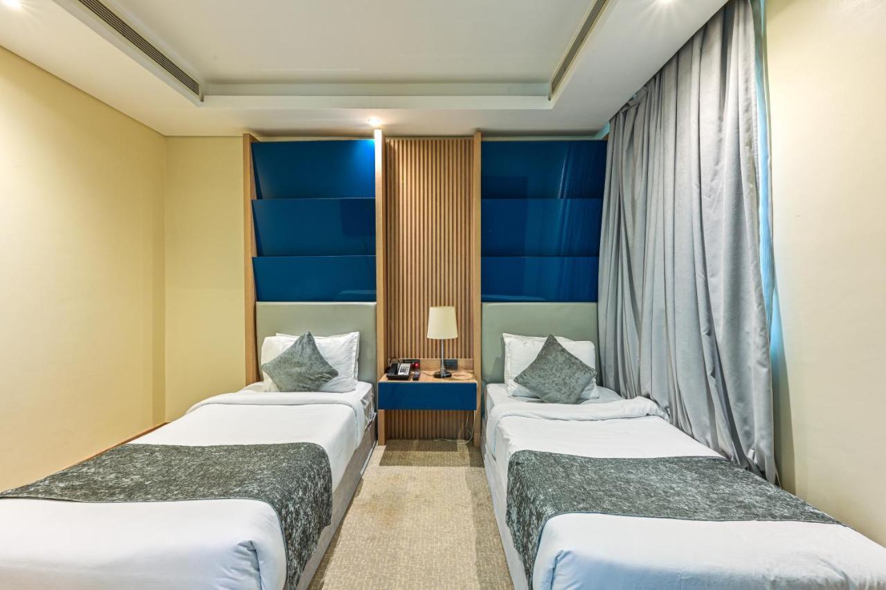 Al Mansour Suites Hotel Ad Dawhah Esterno foto
