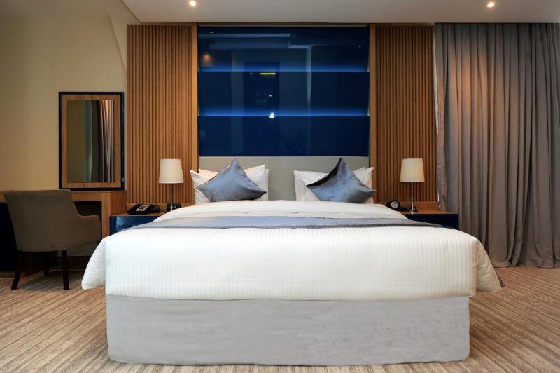 Al Mansour Suites Hotel Ad Dawhah Esterno foto