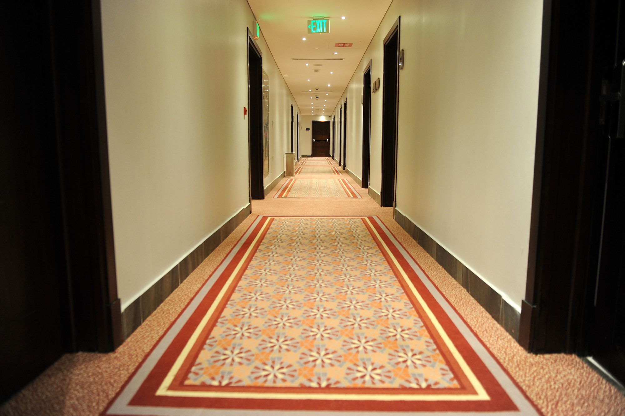 Al Mansour Suites Hotel Ad Dawhah Esterno foto
